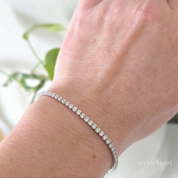NEW White Gold Sterling Silver Bead Slider Tennis Bracelet - Picture 2 of 11